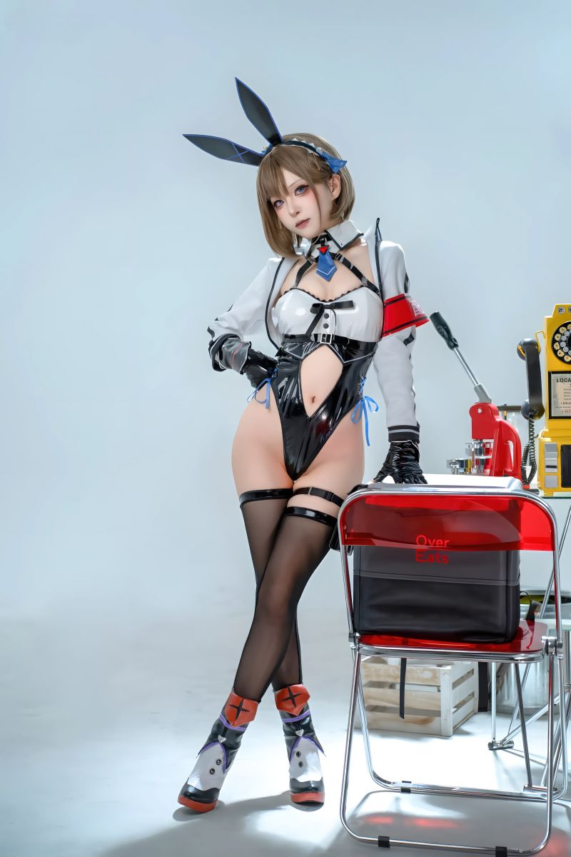 2735-矢量鱼-微博博主COS写真合集[27套-8.3G]