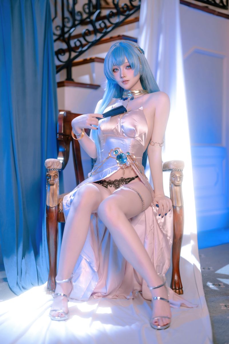 2923-屿鱼Yukako-微博博主COS壁纸合集[66套-23G] - 全文